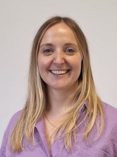 Julia Knuppertz